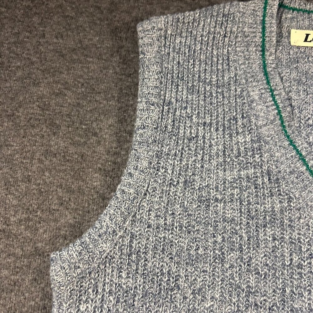 Vintage Le Tigre Golf Sweater Vest Men's Medium V Neck Grey Chunky - Picture 6 of 10